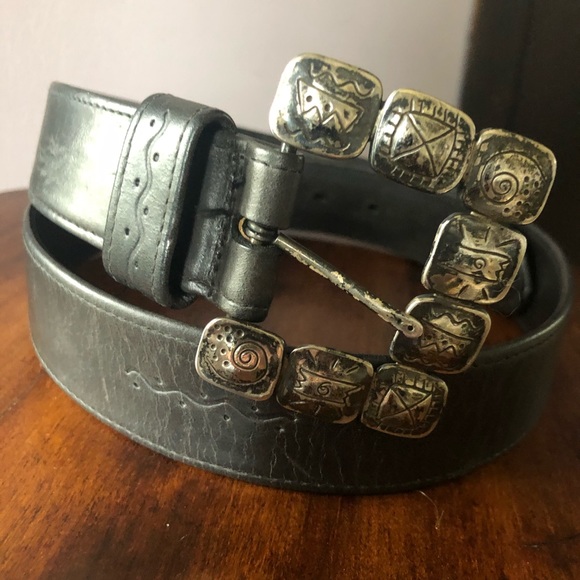 Gorgeous Meryl Waitz leather belt - Picture 8 of 8